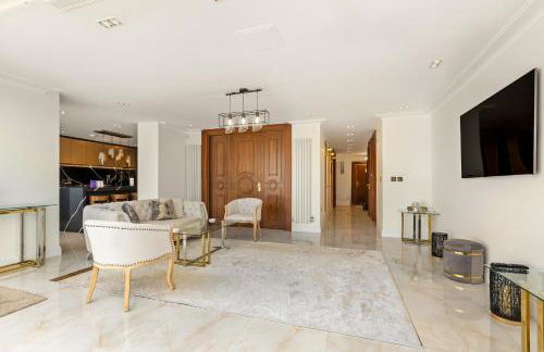 New! Trendy 5BR with Garden and Parking near Wimbledon - Foto 18