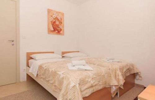 Apartments Nikolina ST - Comfort Two Bedroom Apartment A1 - Photo 18