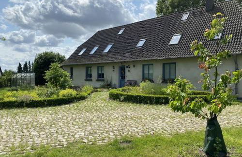 2 with large garden, playground and pool - Foto 2