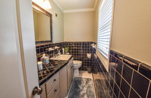 Waterfront Home with Spacious Outdoor Deck Boat Slip - Foto 14