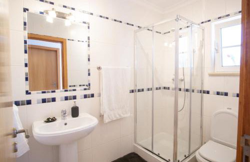 Baleias Guesthouse - 3 Bedroom Townhouse with private pool & sea view - Foto 21