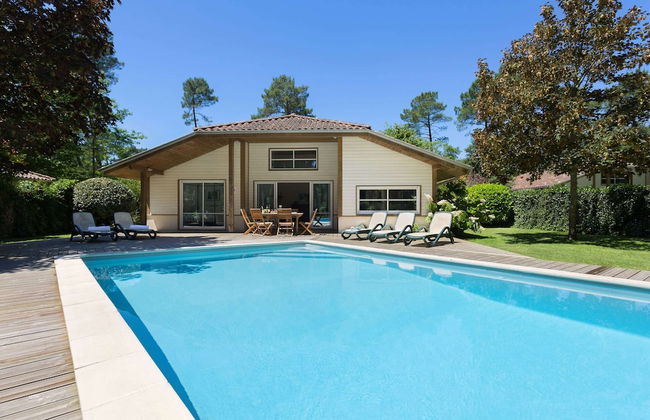 Villa With Large Garden Near Etang de Laprade - Foto 22