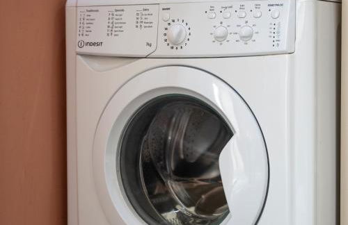 Contractor Stay Near The City Centre with Two Free Parking Spaces - Foto 18