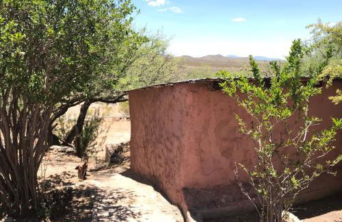 1900s Miner's cabin behind Tombstone Brewery - Foto 49