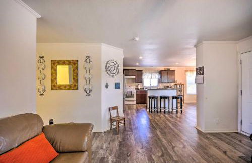 Peaceful Portales Escape with Patio and Grill! - Foto 6