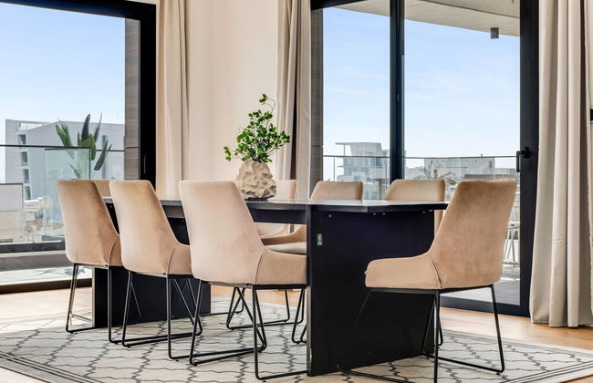 Sanders Crystal 1 - Large 4-bdr Penthouse With Shared Pool - Photo 32