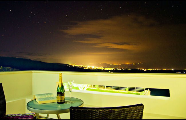 "villa Horizon - Elegance & Privacy With Scenic Views - Extended Pool" - Foto 16