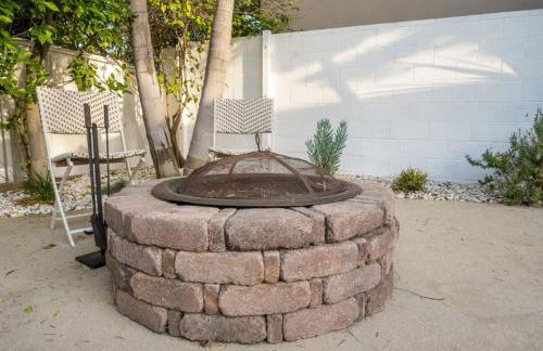 Lake Balboa Hideaway - Photo 24