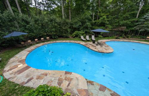Ma-ple Haven --Wifi, Fireplace, Deck, Fire Pit, Family Friendly, Game Room, Pool Access - Foto 62
