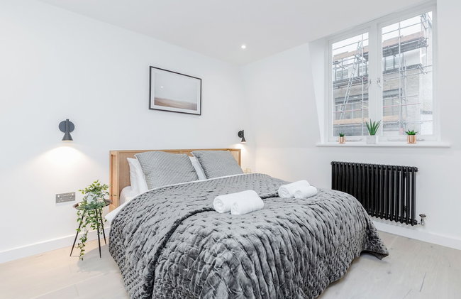 2Bed 2Bath Apartment in Liverpool Street, Steps to Brick Lane, Spitalfields & Shoreditch - Foto 13