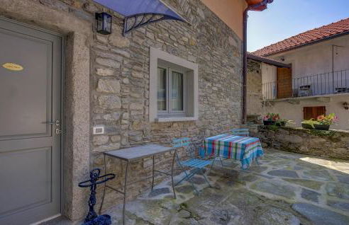 2 Bedroom Nice Home In Albagnano Di Bee - Foto 5