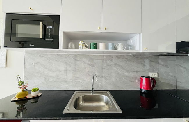 Bright Studio Sleeps 3 With Parking and City View - Foto 5