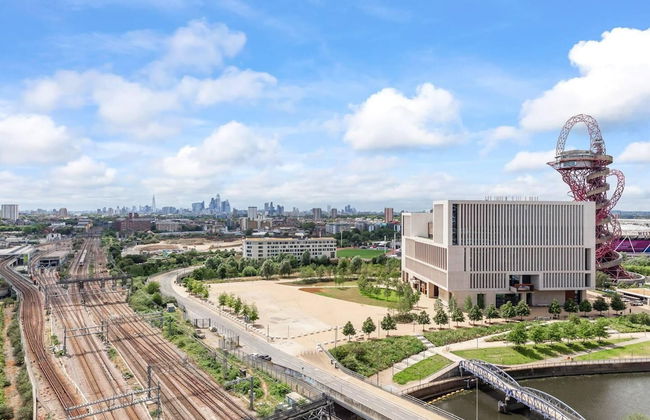 Penthouse 2-bed Apartment in The Heart Of E15 - Foto 30