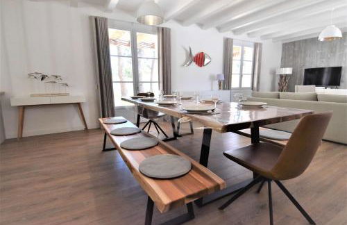 Superbe villa entièrement rénovée avec piscine à proximité de la plage - Foto 8