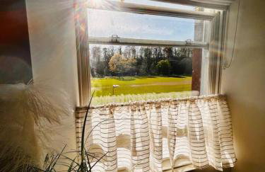 Little Apple Cottage- Free Parking, Hot tub, Fire, Town Centre - Photo 57