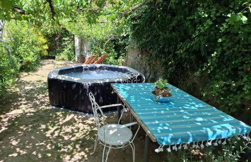 Casa Sole di Toscana USO ESCLUSIVO con 5 camere, 3 bagni, terrazza panoramica, giardino e vasca idromassaggio - Foto 3