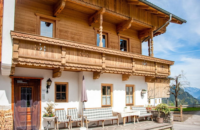 Apartment in Hainzenberg in a ski Area - Photo 33