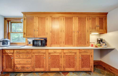 Family-Friendly Retreat in Barre 2 Spacious Decks - Photo 12