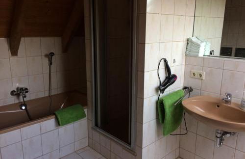 Happy Big Family - Foto 51