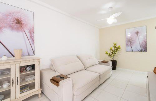 Apartamentos a 150 M DA PRAIA com SACADA, WI-FI, PISCINA, PORTARIA 24h, PLAYGROUND e vaga de GARAGEM - Foto 28