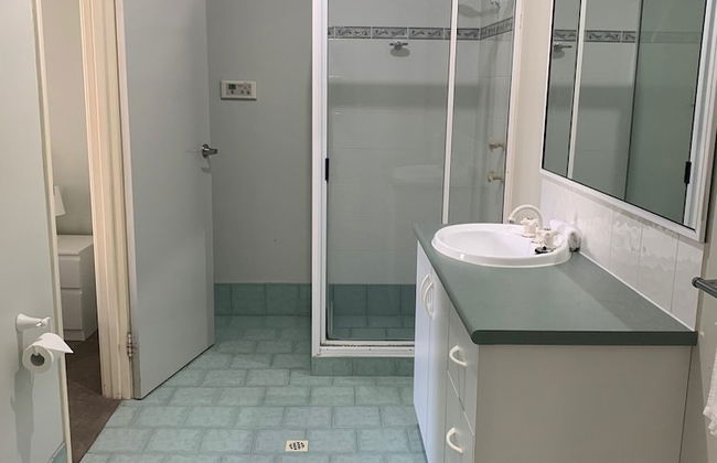 Views on Spencer - Photo 15