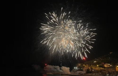 Appartamento Fronte Mare con posto auto privato LT - Foto 5