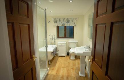 The Stables - Photo 33