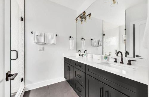 Luxury Villa close Broadway with Garage and Fire Pit - Foto 23