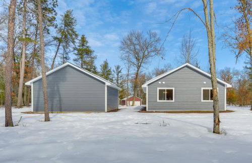 Fish, Swim, Play Voyagers Family Cabin with Yard - Foto 22