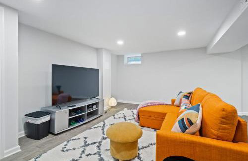 Spacious and Luxury Designed Ranch with Game Room - Foto 54