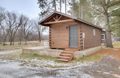 Mauston Studio Cabin about 15 Mi to Wisconsin Dells! - Foto 24