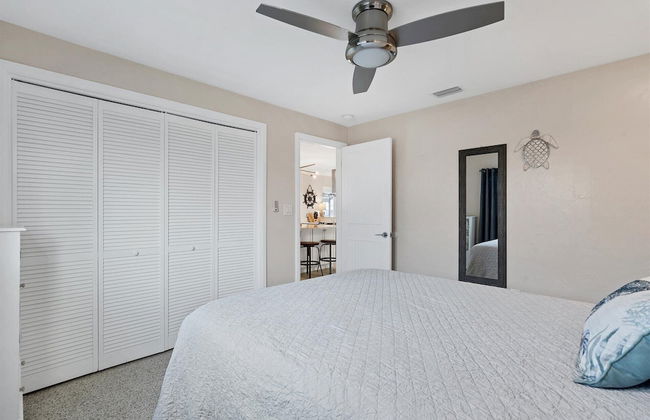 280 Belvedere Court - Photo 2