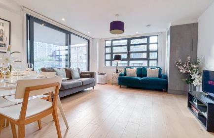 Modern 3-Bedroom flat in St Johns Wood near Marylebone & Regents Park with Balcony - Photo 2