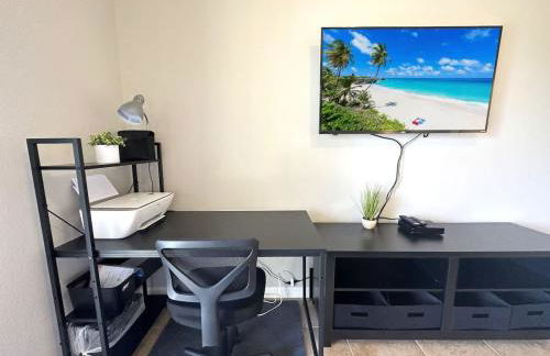 Very Near Disney 3 Bd Condo Walmart 1 min away townhouse - Foto 31