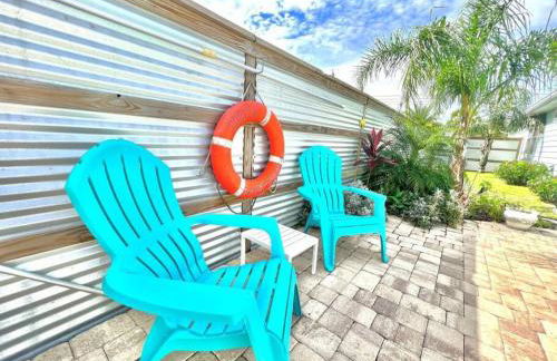 2 Fins Up, Beach Home, Private Pool , Golf Cart, 6 beds - Foto 28
