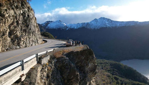 Contemplez le lac Escondido