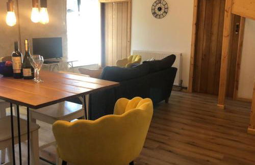 The Milking Parlour at Berthllwyd - Foto 5