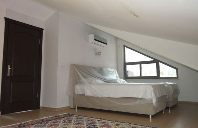 Villa with Private Pool in Icmeler - Photo 6