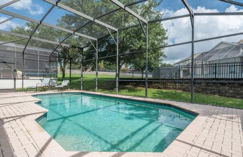 Spacious 4BR Home Themed Rooms, Pool, Near Disney - Foto 21