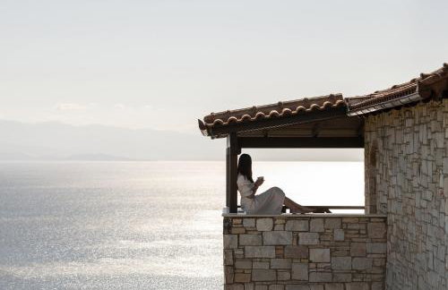 Karavia Lux Inn - Photo 1