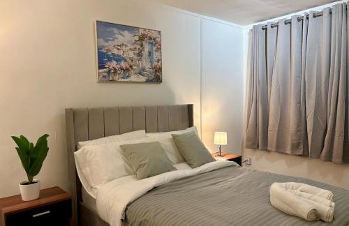 Bright and Spacious 2 Bed Flat Sleeps 5 - Foto 2