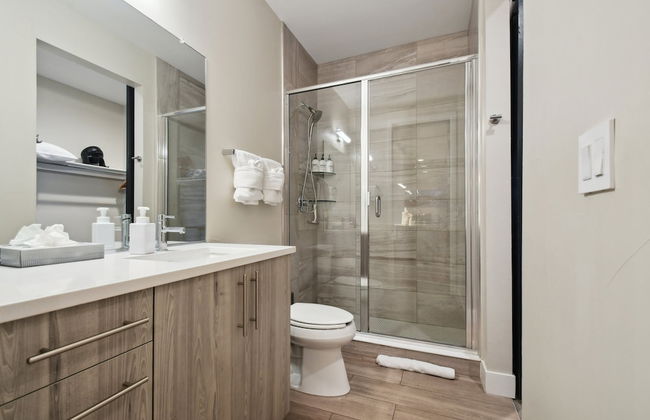 Graffiti & Skyline | RiNo Art Lofts - Foto 19