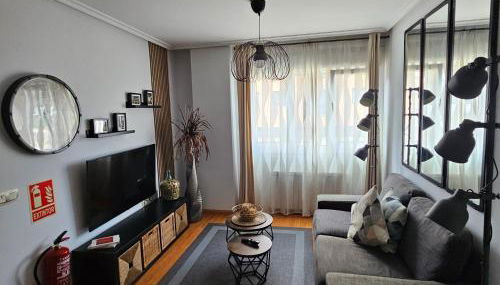 Apartamento "Los Prados" wifi y parking - Foto 1