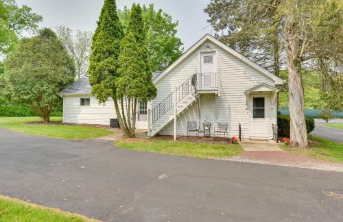 Pistakee Lake Estate with Boat Dock and Hot Tub! - Foto 43