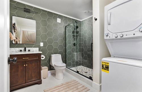 Luna Dome - Lakefront with Hot Tub, Wi-Fi, Sleeps 4 - Foto 5