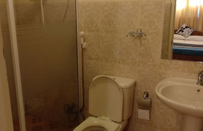 Windsor Forest Bungalow - Photo 13