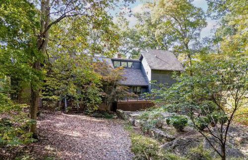 Exclusive Wooded Chalet w Magnificent River Views - Foto 61