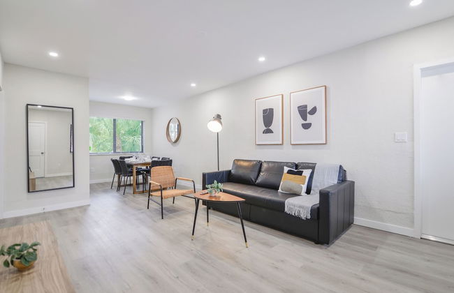 Amazing Experience in Calle Ocho - Photo 36