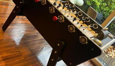 La Liberté, Loft 90 m2 rénové centre-ville, terrasse amenagee, jeux & parking - Foto 2