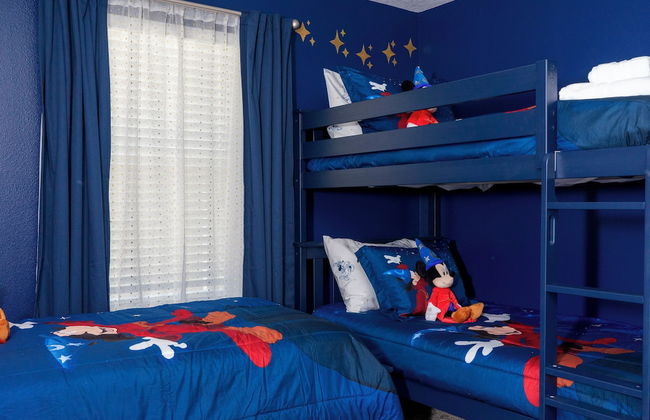 Luxurious Family-friendly 5 Bd 12 Guests w Screened Pool Close to Disney - Foto 79